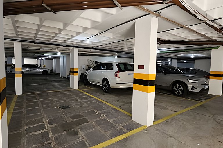 PÉ NA AREIA Raridade, Jardim Oceania com Piscina e garagem