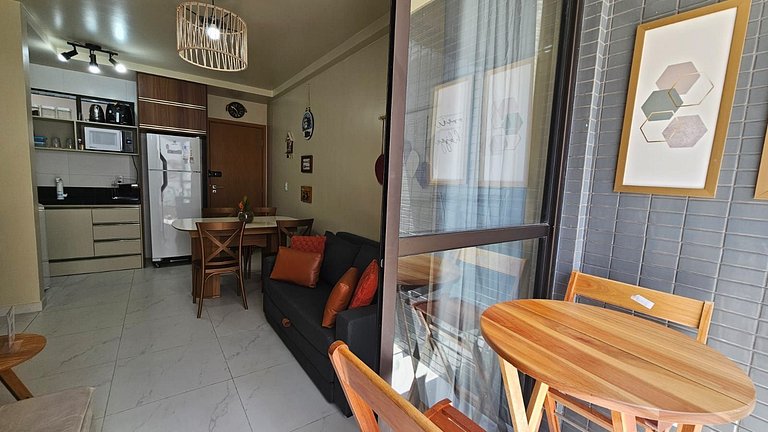 PERFEITO 1dorm, piscina, churrasqueria, Intermares
