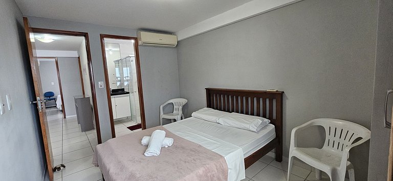 CABO BRANCO - 2 dorm, 5 pessoas, piscina, garagem!