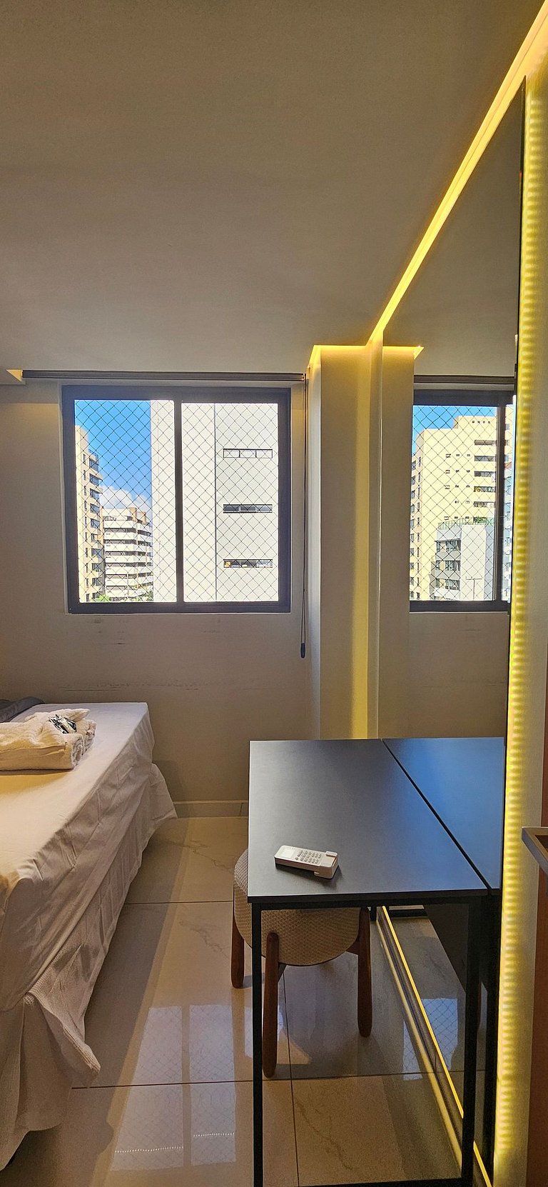 Belo apê 2Q c/ piscina a 200m do mar - Intermares