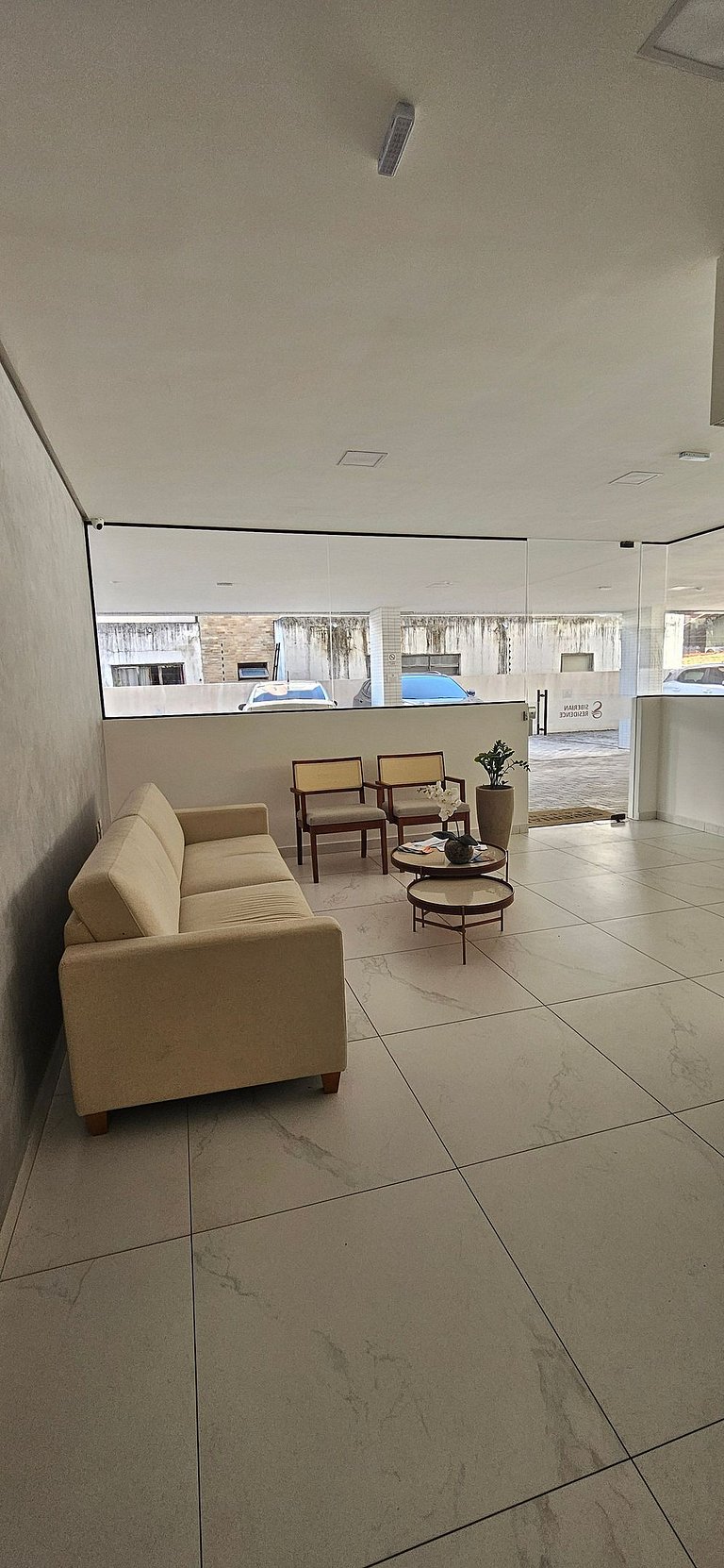 Belo apê 2Q c/ piscina a 200m do mar - Intermares