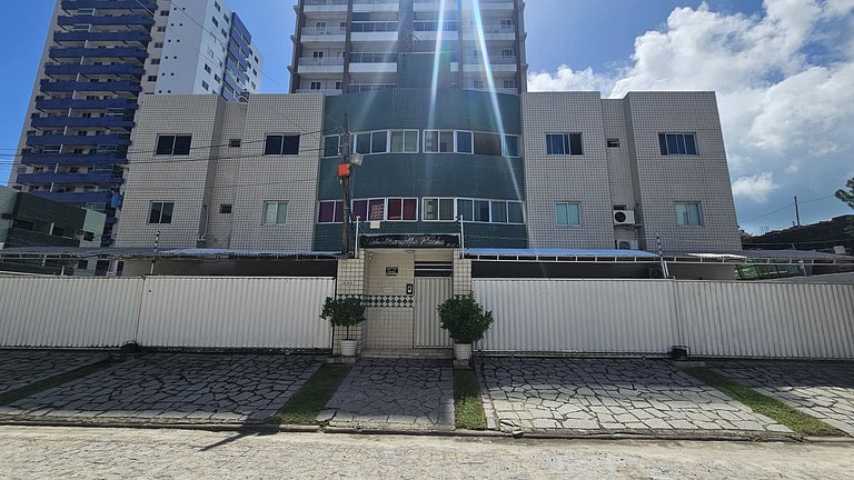 ESPAÇO e conforto Bessa, 400m da praia