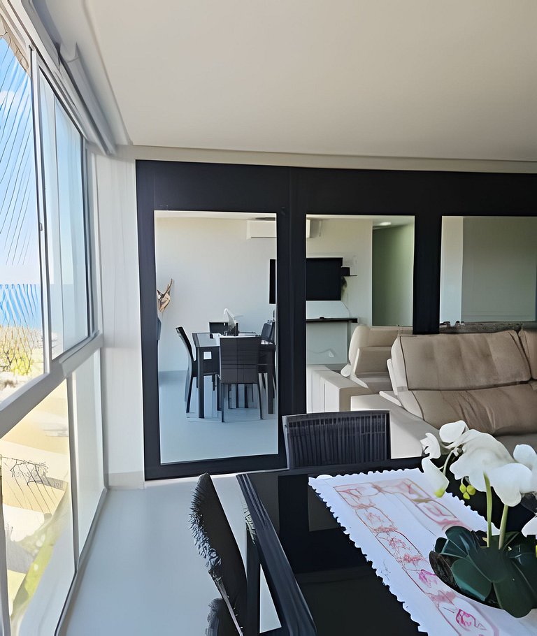 Divino 2 Quartos com Piscina e Vista Incrível