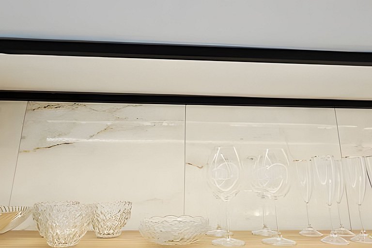 NOVO e Impecável • 1 Quarto • pertinho do LETREIRO