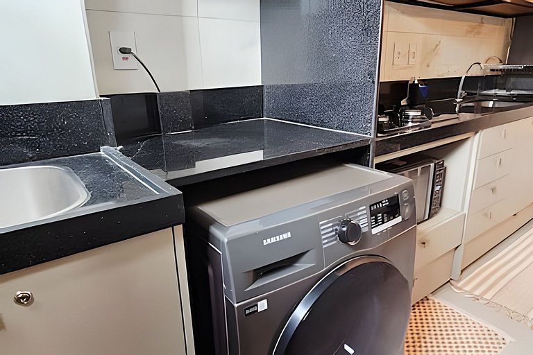 NOVO e Impecável • 1 Quarto • pertinho do LETREIRO