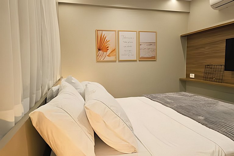 NOVO e Impecável • 1 Quarto • pertinho do LETREIRO