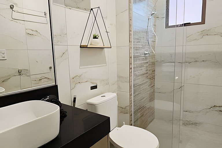 NOVO e Impecável • 1 Quarto • pertinho do LETREIRO