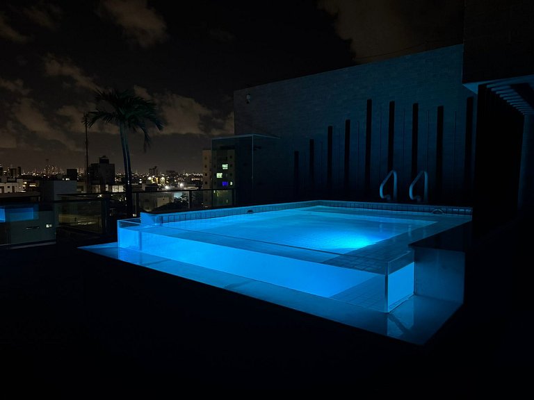 BESSA VISTA MAR, quarteirão na areia e piscina