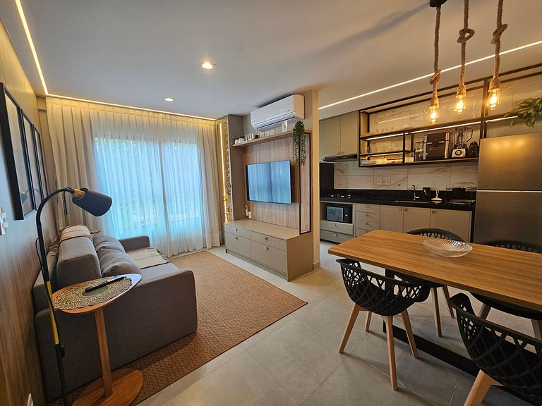 NOVO e Impecável • 1 Quarto • pertinho do LETREIRO