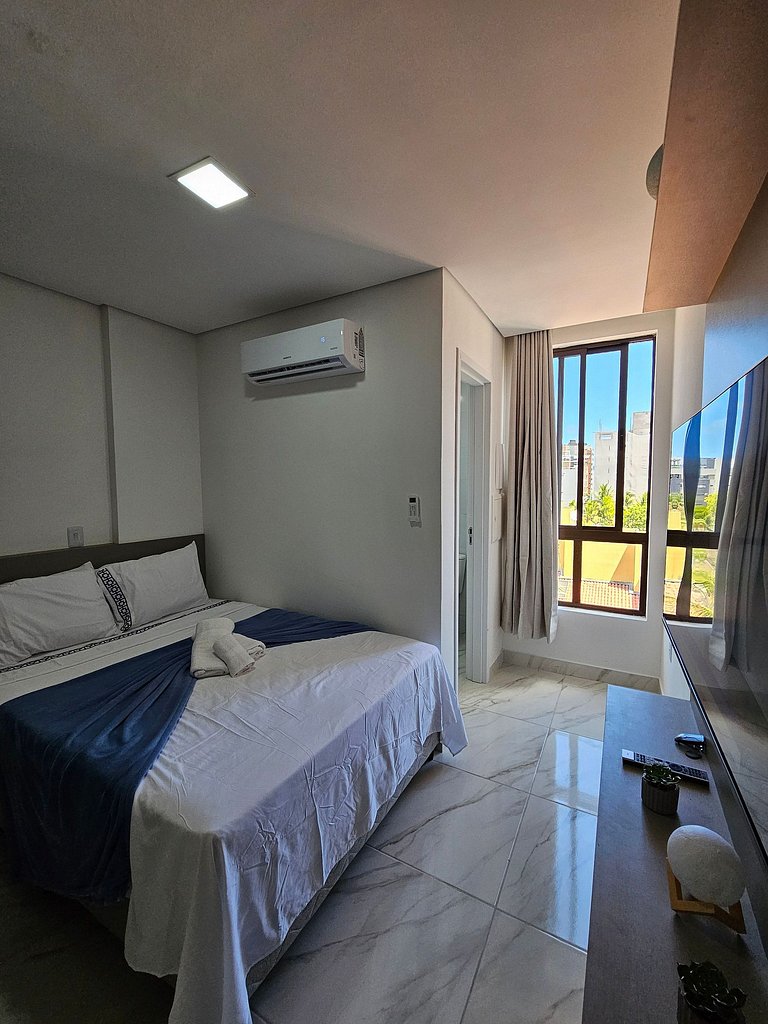 Intermares: flat NOVO p/3, garagem e PISCINA