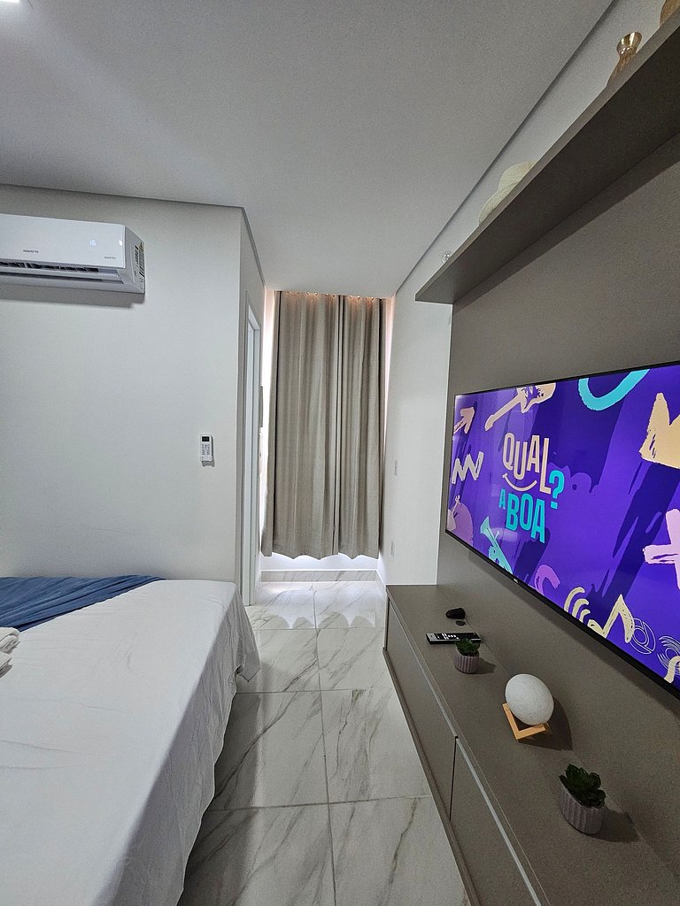 Intermares: flat NOVO p/3, garagem e PISCINA