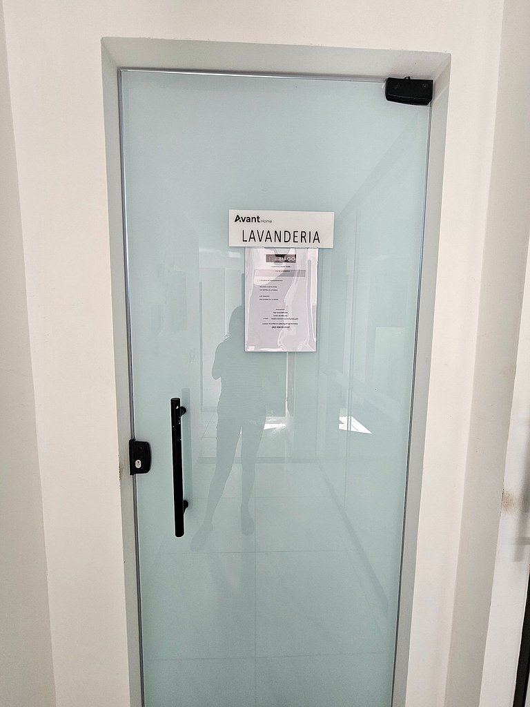 Intermares: flat NOVO p/3, garagem e PISCINA