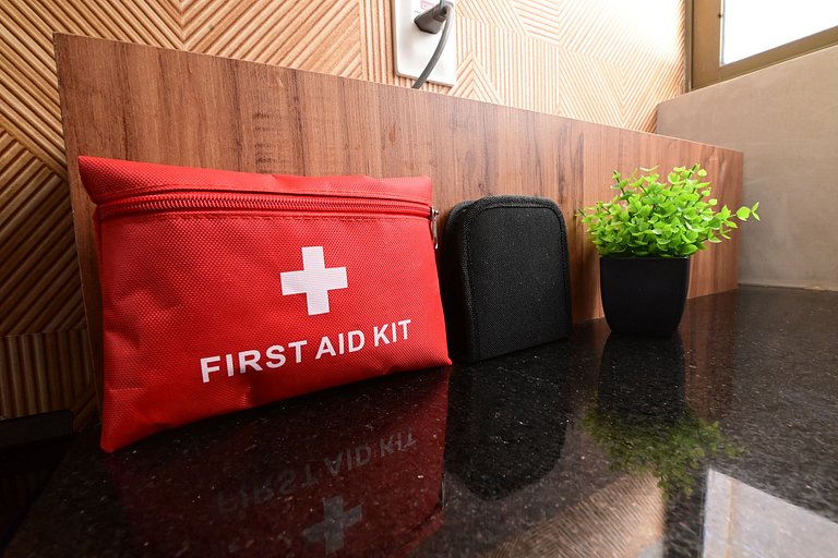 MARAVILHOSO 3 dorm Intermares c/ piscina e garagem