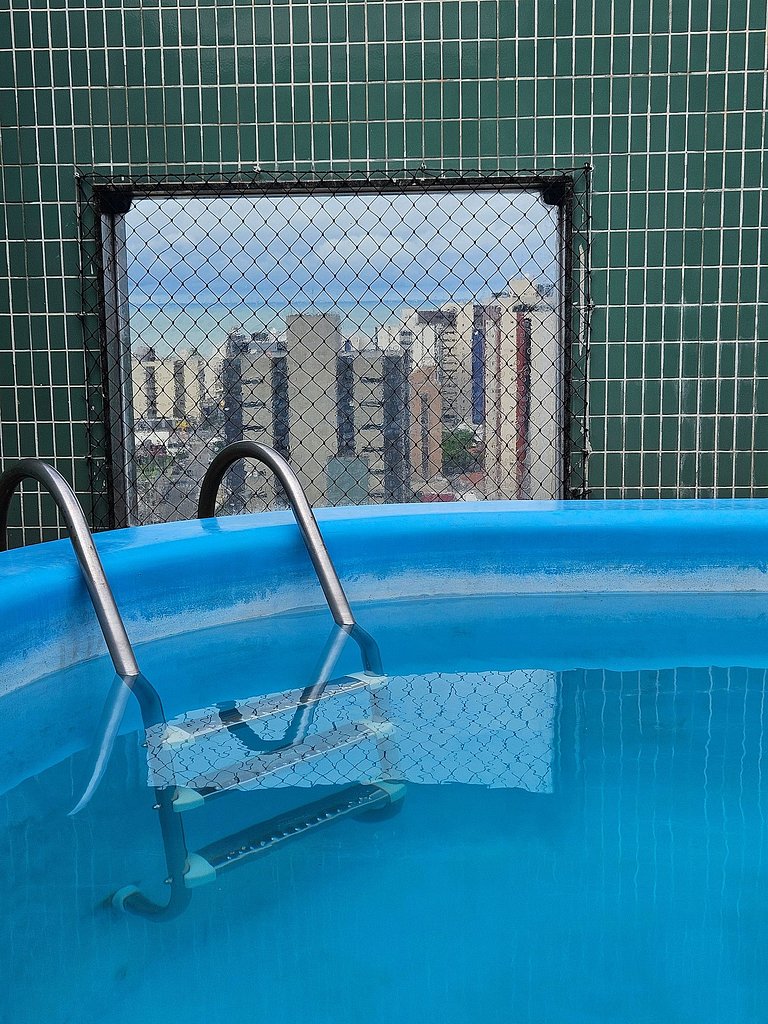 ACONCHEGANTE em Tambaú, piscina, garagem FIXA e completo!