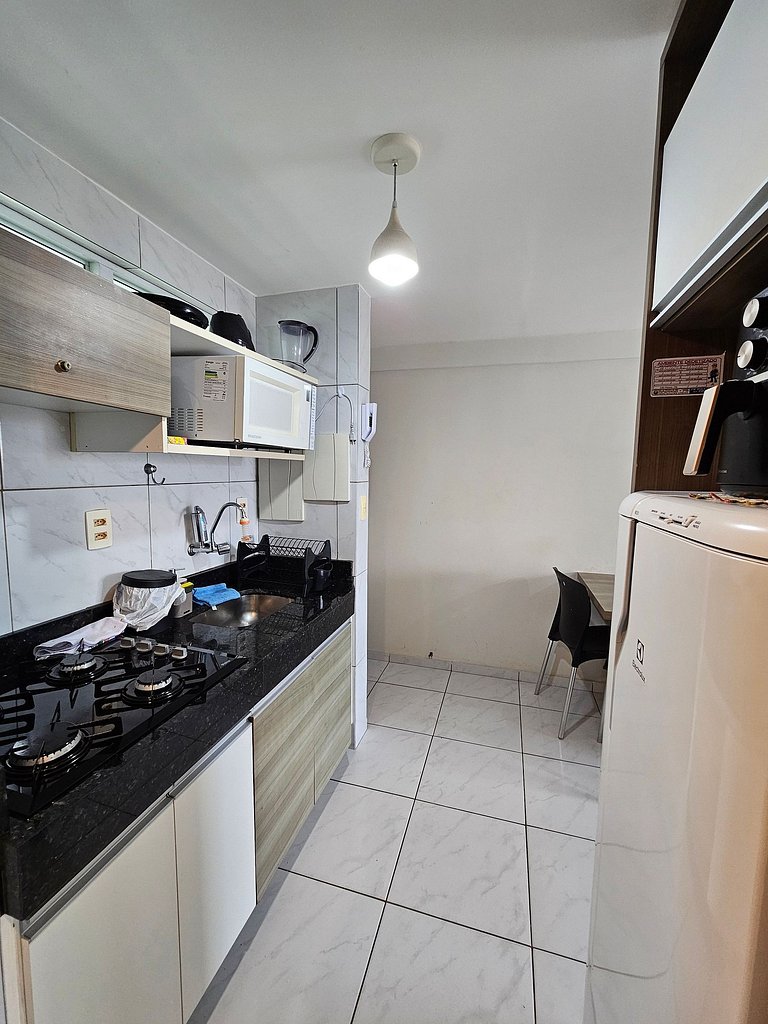 ACONCHEGANTE em Tambaú, piscina, garagem FIXA e completo!